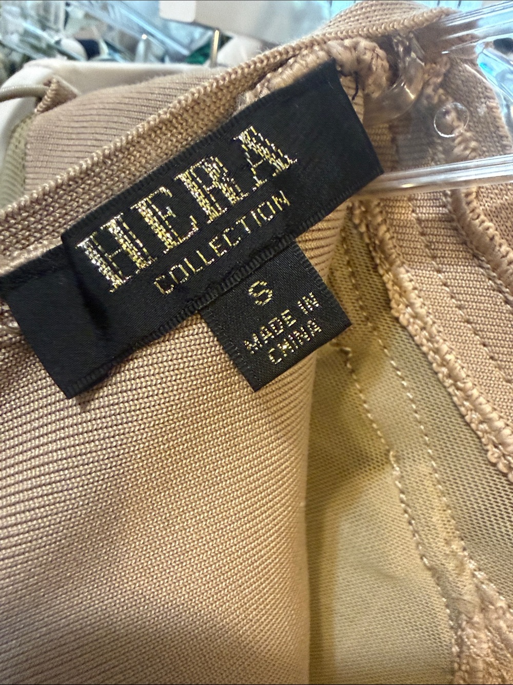 HERA Collection Taupe Bodycon Dress SM - Picture 9 of 10